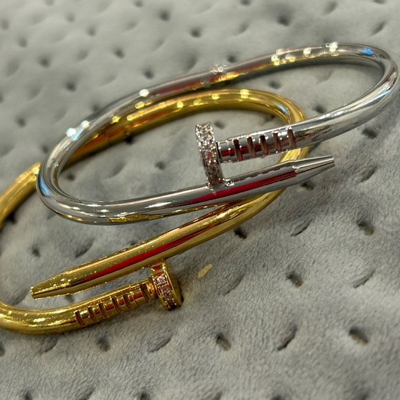 Beautiful Nail Cubic Zirconia Accented Bracelet-Select Gold or Silver-Boutique - Picture 10 of 11